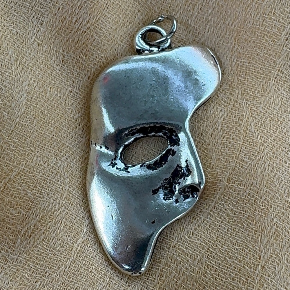 Silver Mask Pendant